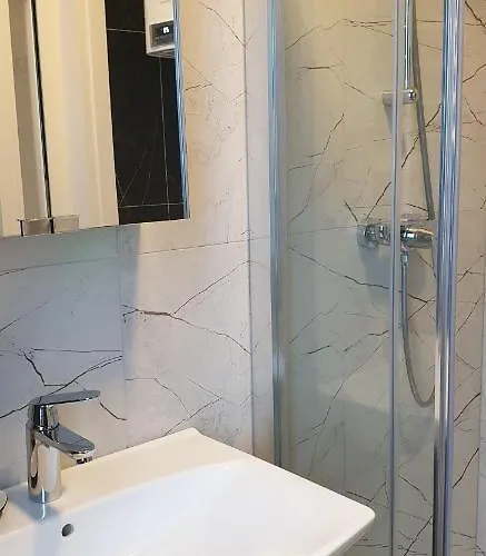 Gmm Namai פלאנגה